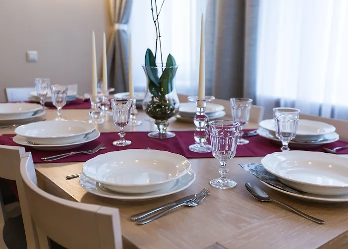 Bearsleys Downtown 4*