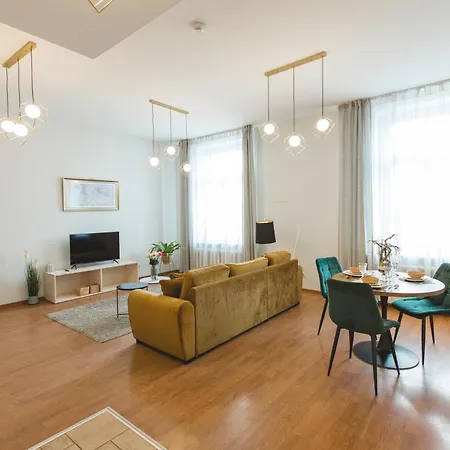 Bearsleys Downtown Ξενοδοχείο με διαμερίσματα