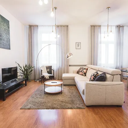 Bearsleys Downtown Ξενοδοχείο με διαμερίσματα