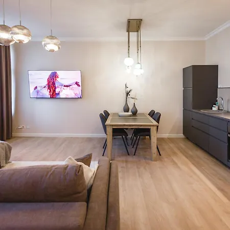 Bearsleys Downtown 4* Рига