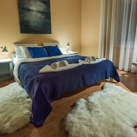 ビアーズリーズ ダウンタウン アパートホテル