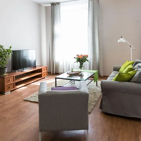 Апарт-готель Bearsleys Downtown 4*