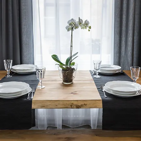 Bearsleys Downtown 4* Рига