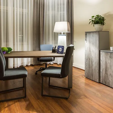 Bearsleys Downtown Aparthotel