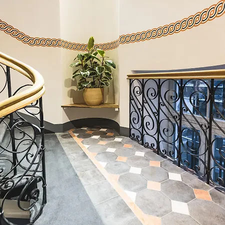 Bearsleys Downtown Ξενοδοχείο με διαμερίσματα 4*