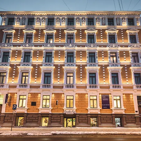 ビアーズリーズ ダウンタウン アパートホテル