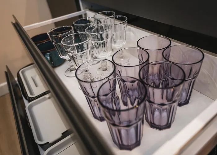 Bearsleys Downtown Апарт-готель 4*