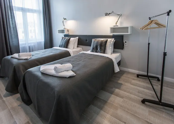 Bearsleys Downtown 4*