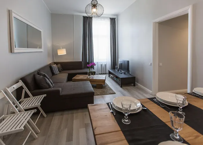 Bearsleys Downtown Апарт-готель 4*