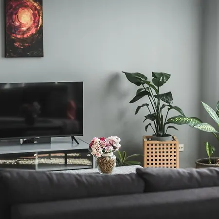 Aparthotel Bearsleys Downtown 4*